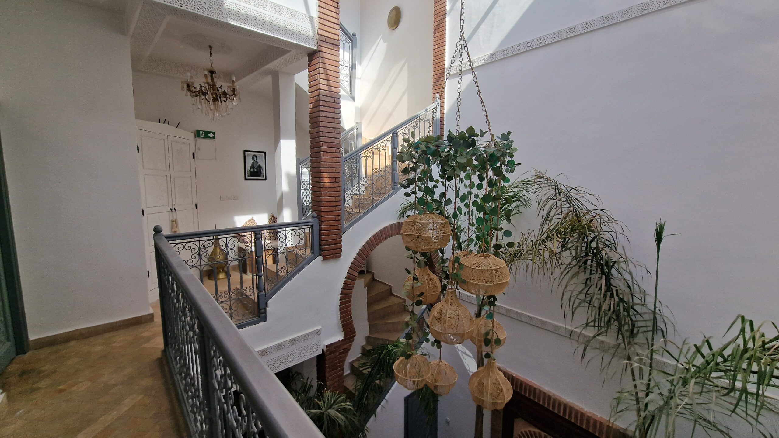 patio du riad tifawt de marrakech maroc